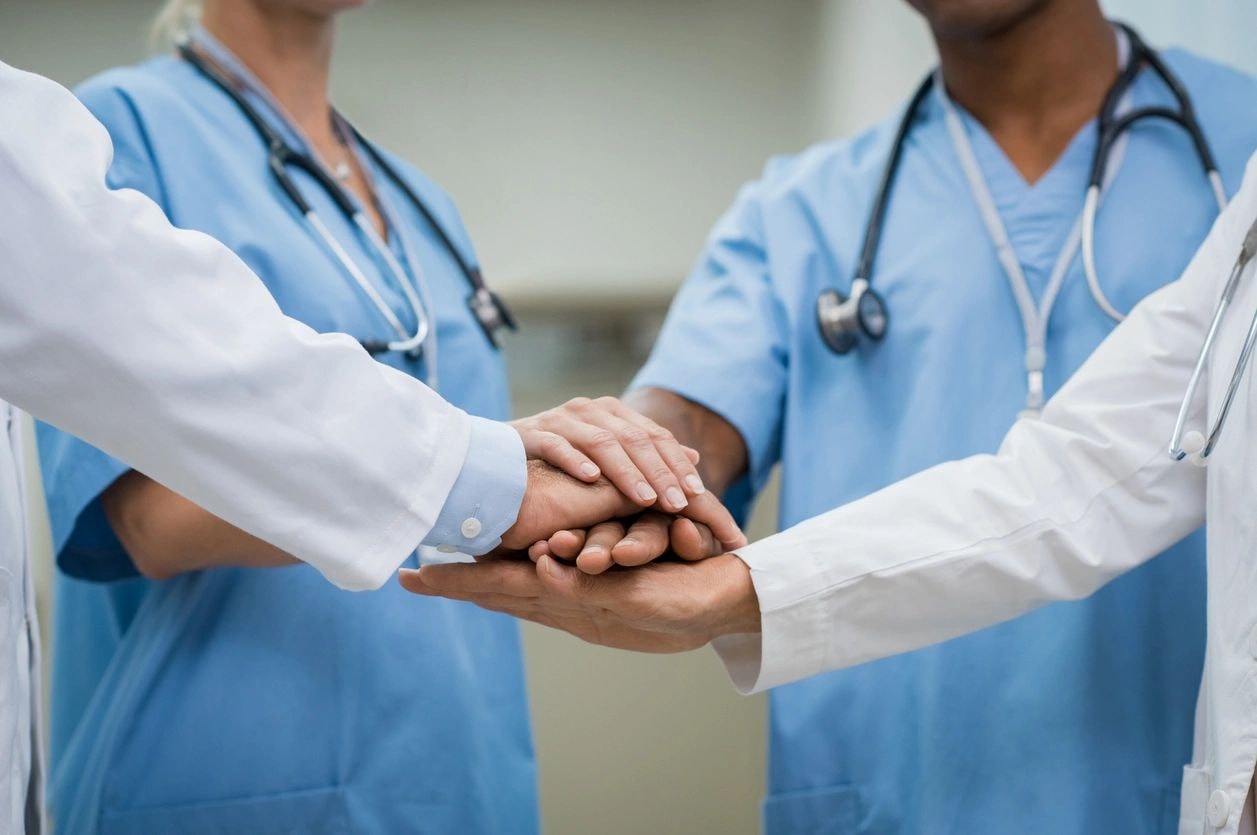 Healthcare professionals showing teamwork